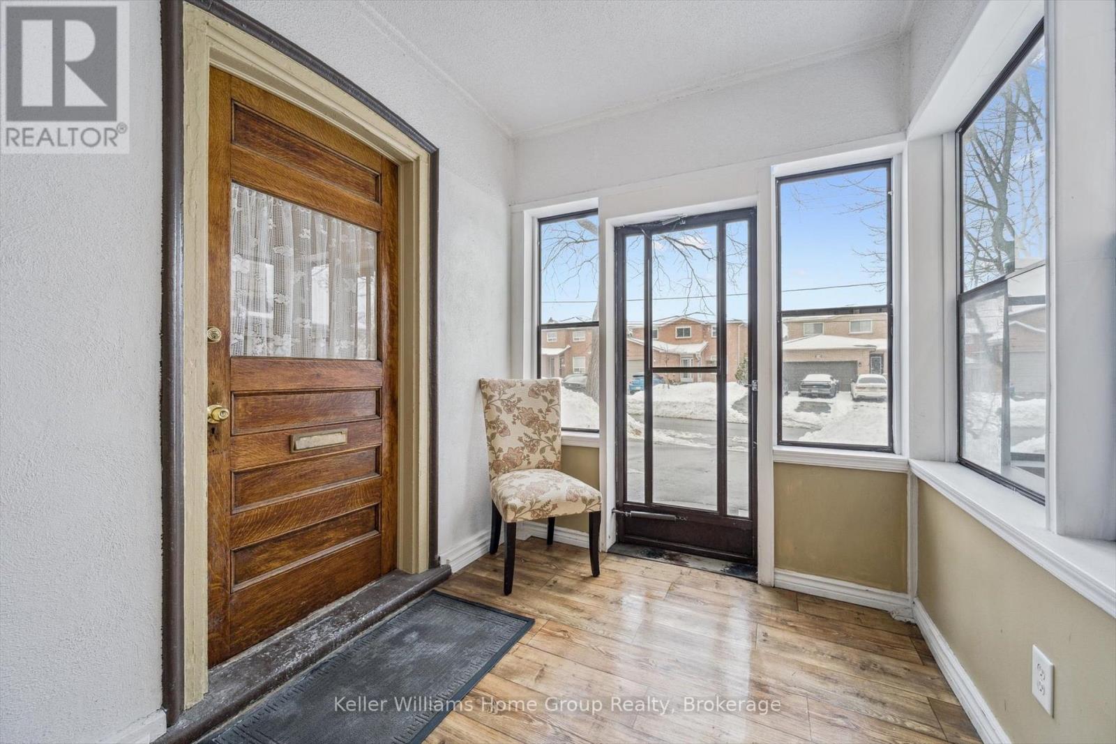 17 Archibald Street, Brampton, Ontario  L6X 1M1 - Photo 5 - W12805682