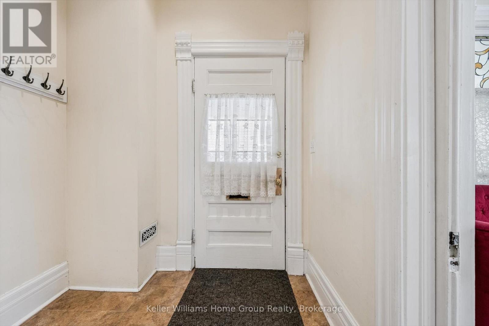 17 Archibald Street, Brampton, Ontario  L6X 1M1 - Photo 6 - W12805682