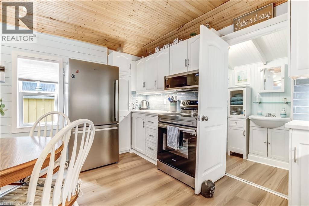 10 Fourth Avenue, Long Point, Ontario  N0E 1M0 - Photo 13 - 40804267