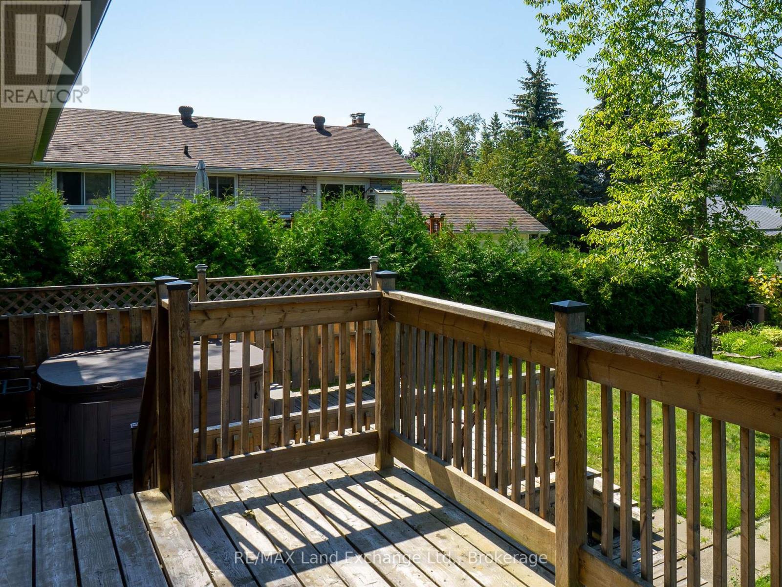 5 Macgregor Beach Road, Kincardine, Ontario  N2Z 1J6 - Photo 29 - X12805636