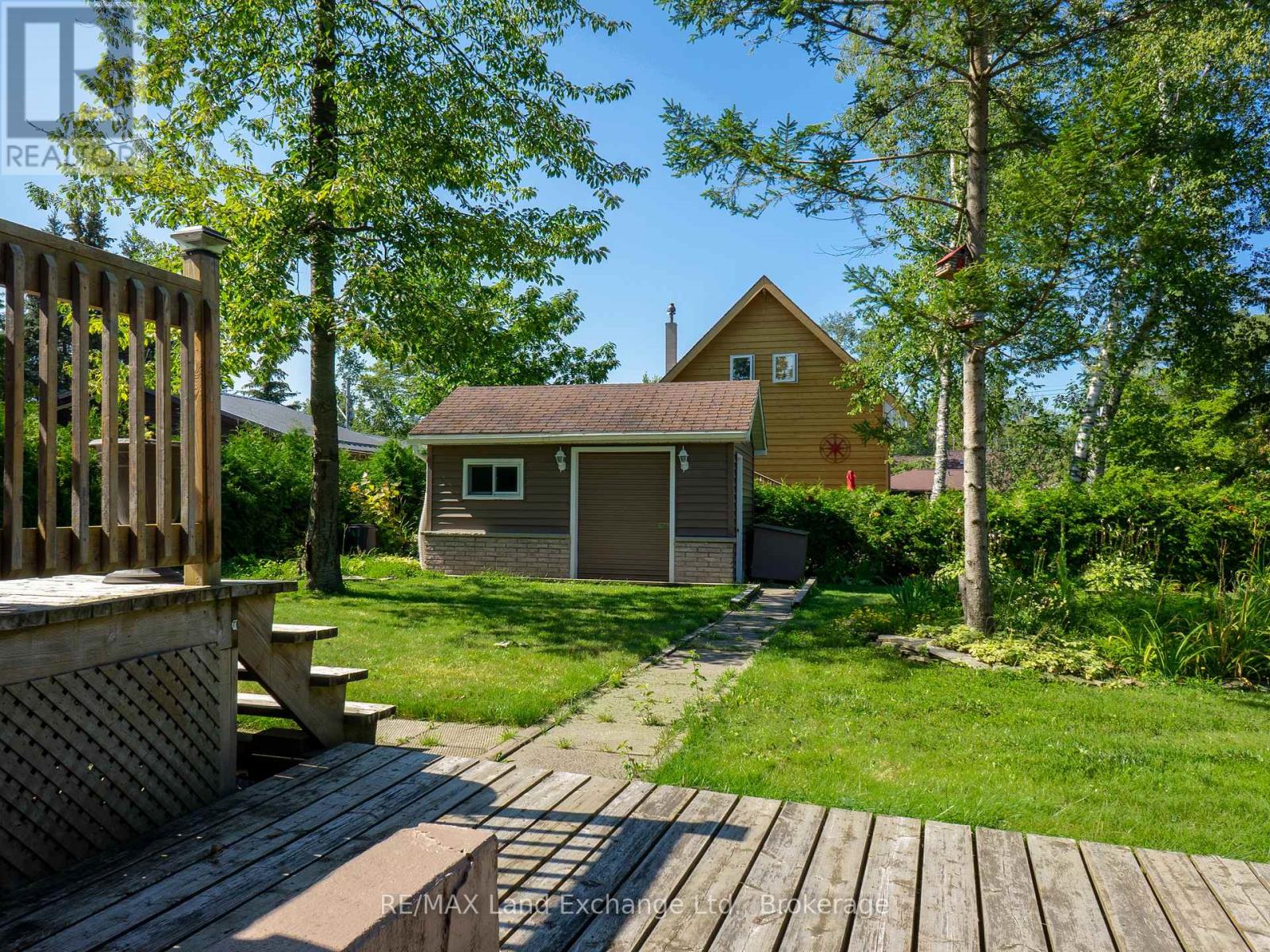 5 Macgregor Beach Road, Kincardine, Ontario  N2Z 1J6 - Photo 31 - X12805636