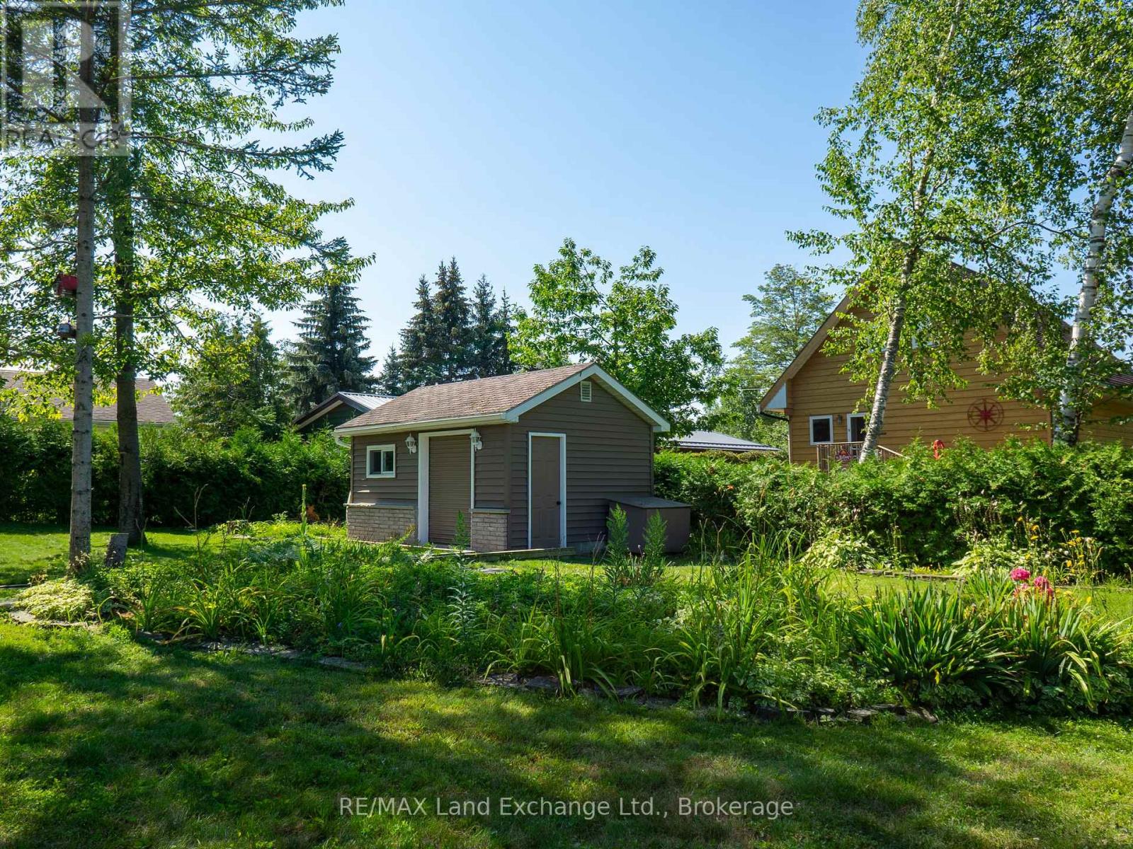 5 Macgregor Beach Road, Kincardine, Ontario  N2Z 1J6 - Photo 33 - X12805636