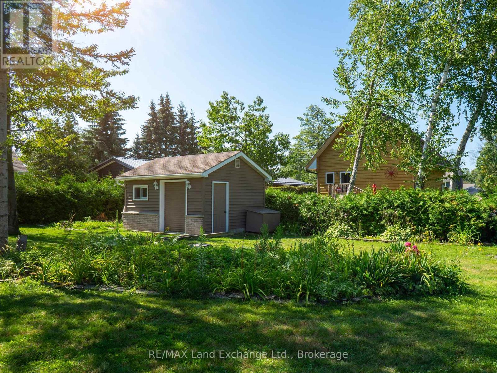 5 Macgregor Beach Road, Kincardine, Ontario  N2Z 1J6 - Photo 34 - X12805636