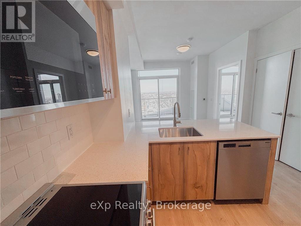 3611 - 25 Wellington Street S, Kitchener, Ontario  N2G 0G5 - Photo 6 - X12805652