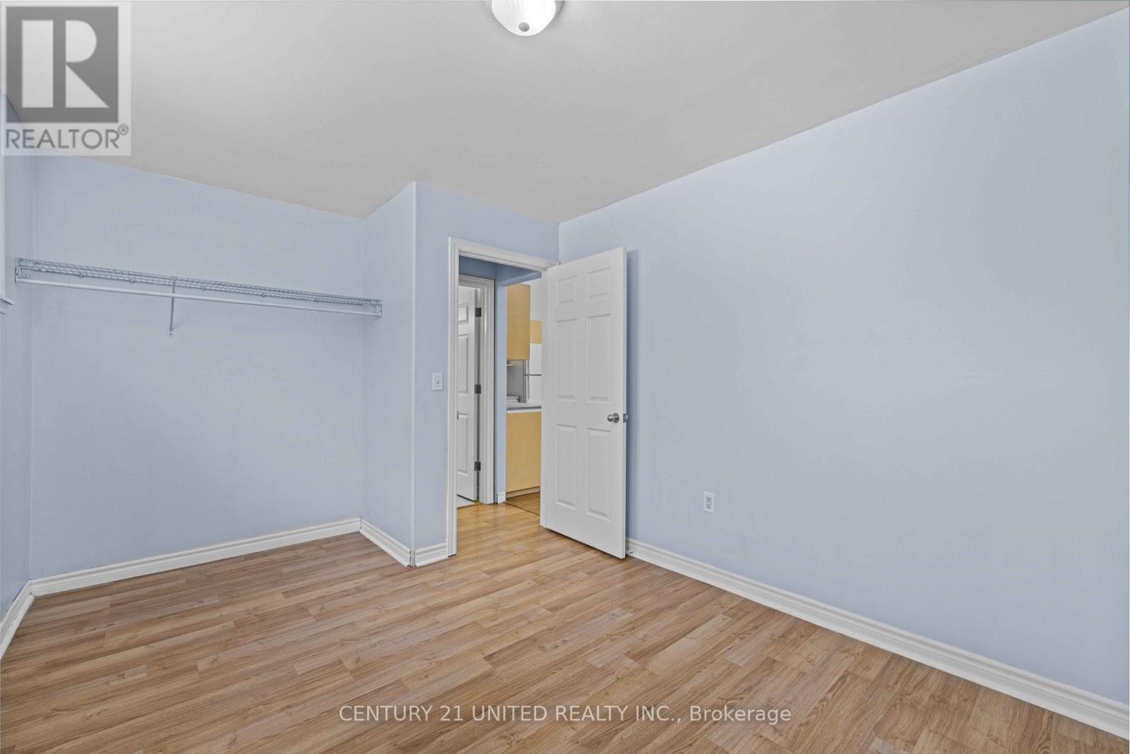 608 Clancy Crescent, Peterborough (Otonabee Ward 1), Ontario  K9K 2S2 - Photo 20 - X12805684