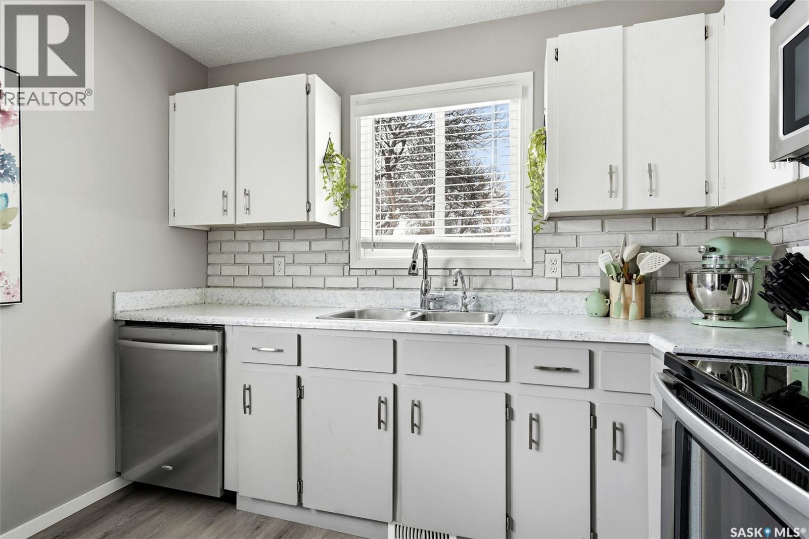 10 Bligh Bay, Regina, Saskatchewan  S4X 1R4 - Photo 11 - SK028912