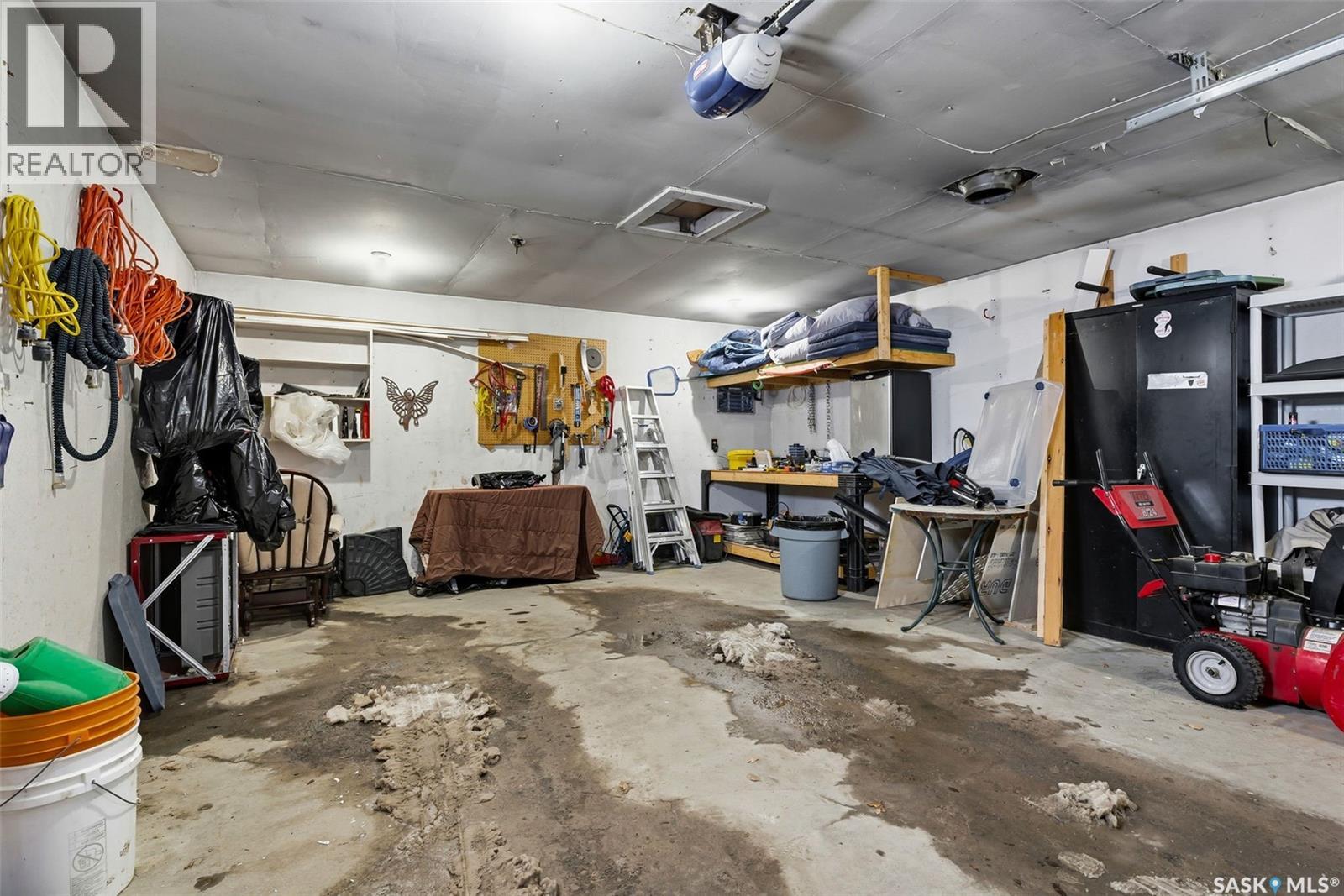 10 Bligh Bay, Regina, Saskatchewan  S4X 1R4 - Photo 40 - SK028912