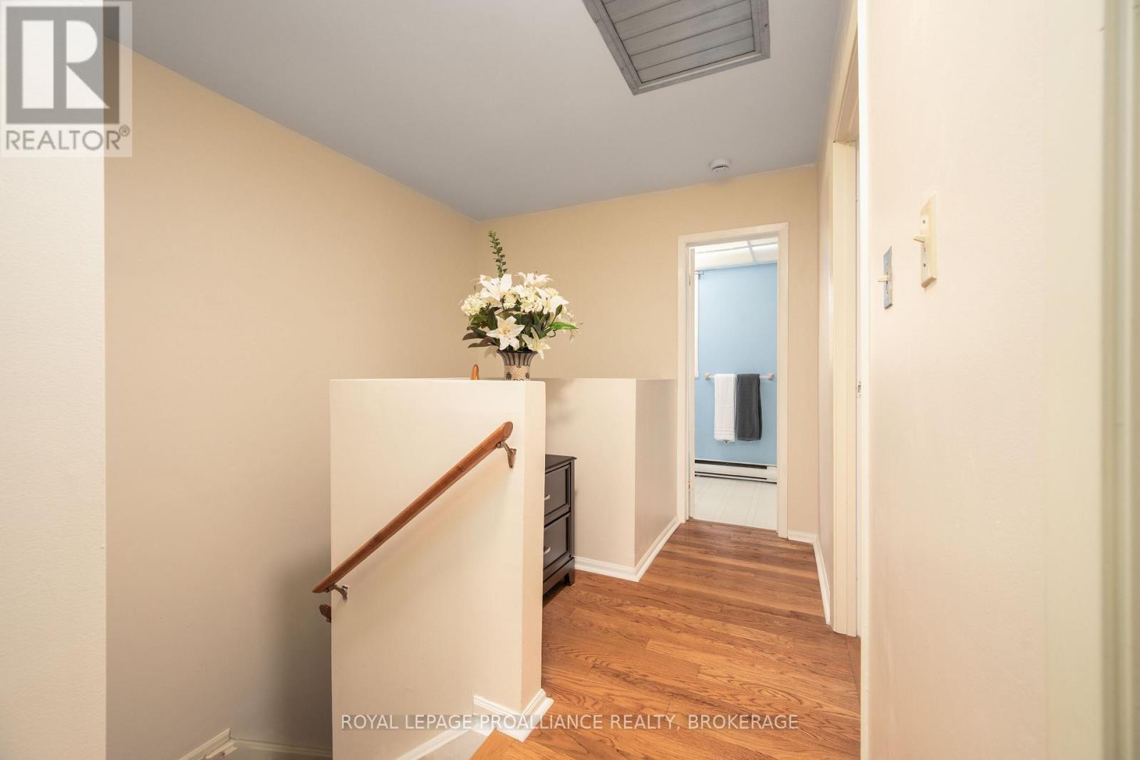 39 - 115 Wright Crescent, Kingston (Central City East), Ontario  K7L 4T8 - Photo 18 - X12805670