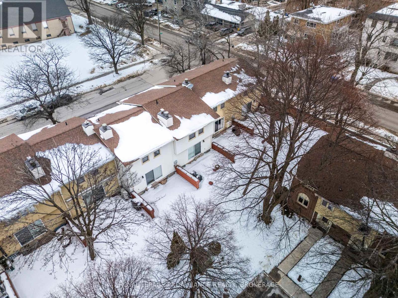 39 - 115 Wright Crescent, Kingston (Central City East), Ontario  K7L 4T8 - Photo 37 - X12805670