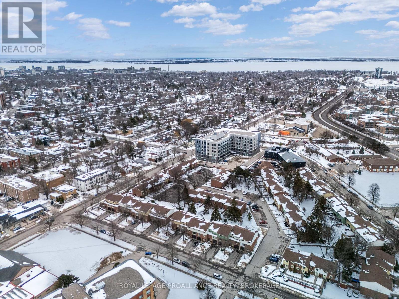 39 - 115 Wright Crescent, Kingston (Central City East), Ontario  K7L 4T8 - Photo 40 - X12805670