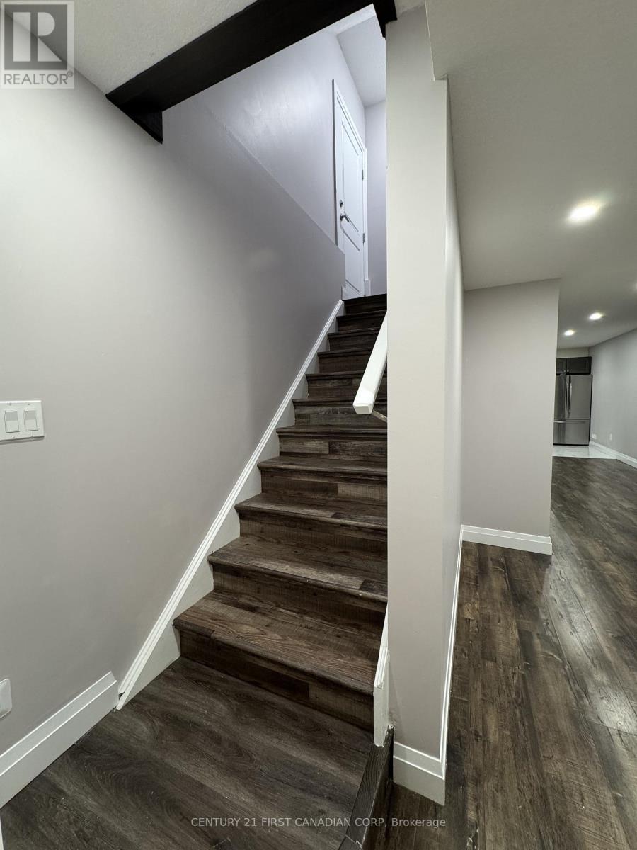 Lower - 2910 Biddulph Street, London South, Ontario  N6L 0A8 - Photo 2 - X12805430