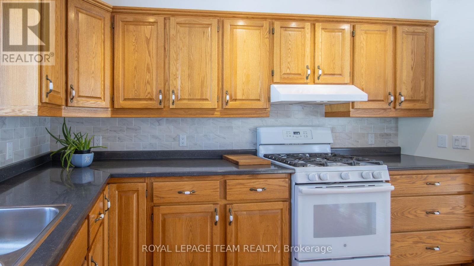 58 Luloff Lane, Brudenell, Ontario  K0J 2E0 - Photo 33 - X12805586