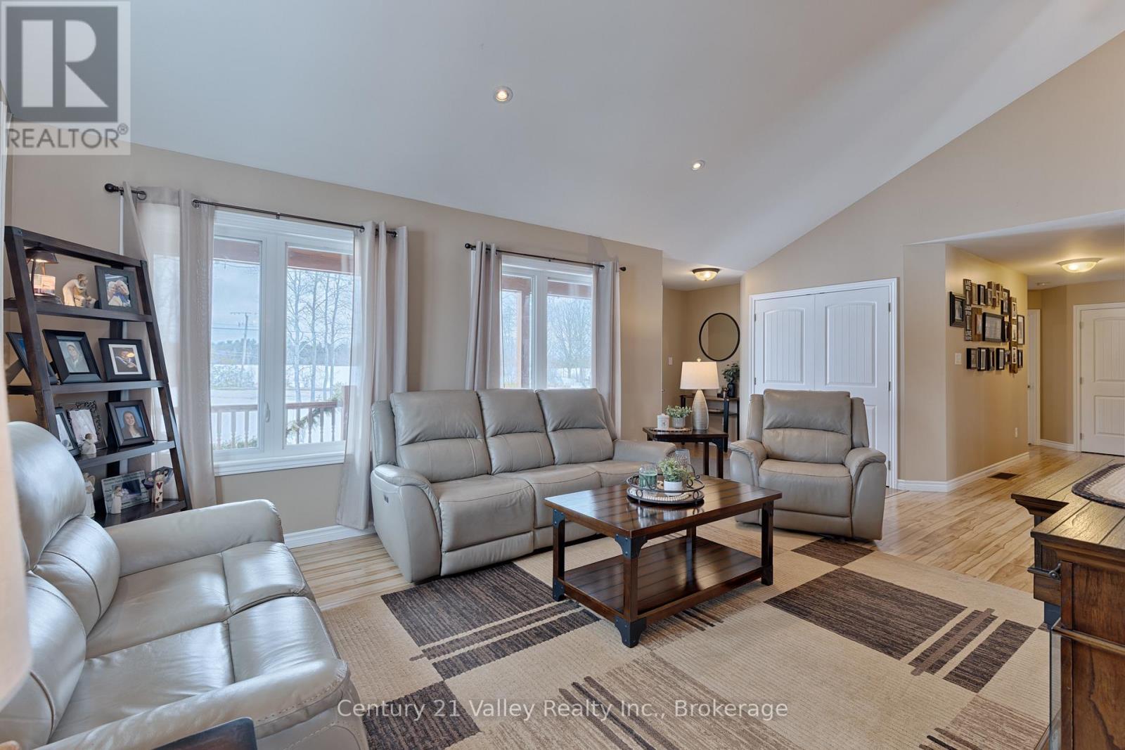 376 Letts Cemetery Road, North Algona Wilberforce, Ontario  K0J 1T0 - Photo 11 - X12805680