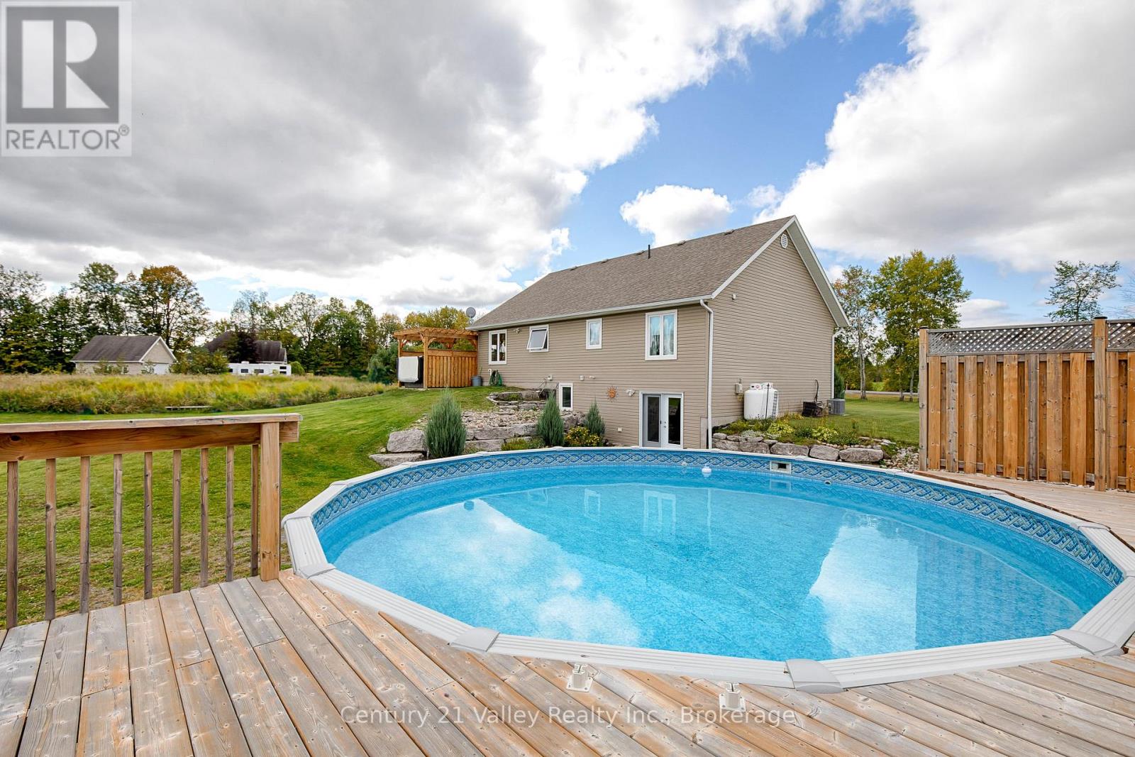 376 Letts Cemetery Road, North Algona Wilberforce, Ontario  K0J 1T0 - Photo 3 - X12805680