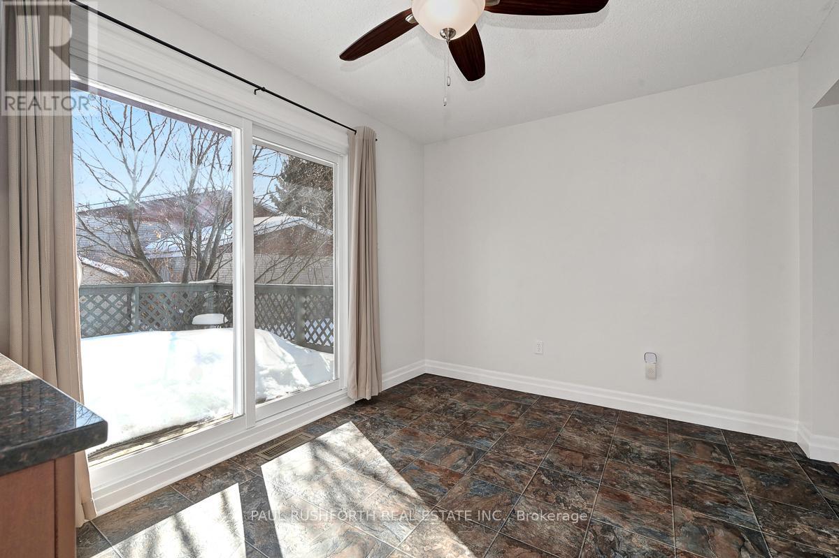 224 Kennedy Lane W, Ottawa, Ontario  K1E 1G6 - Photo 11 - X12805528