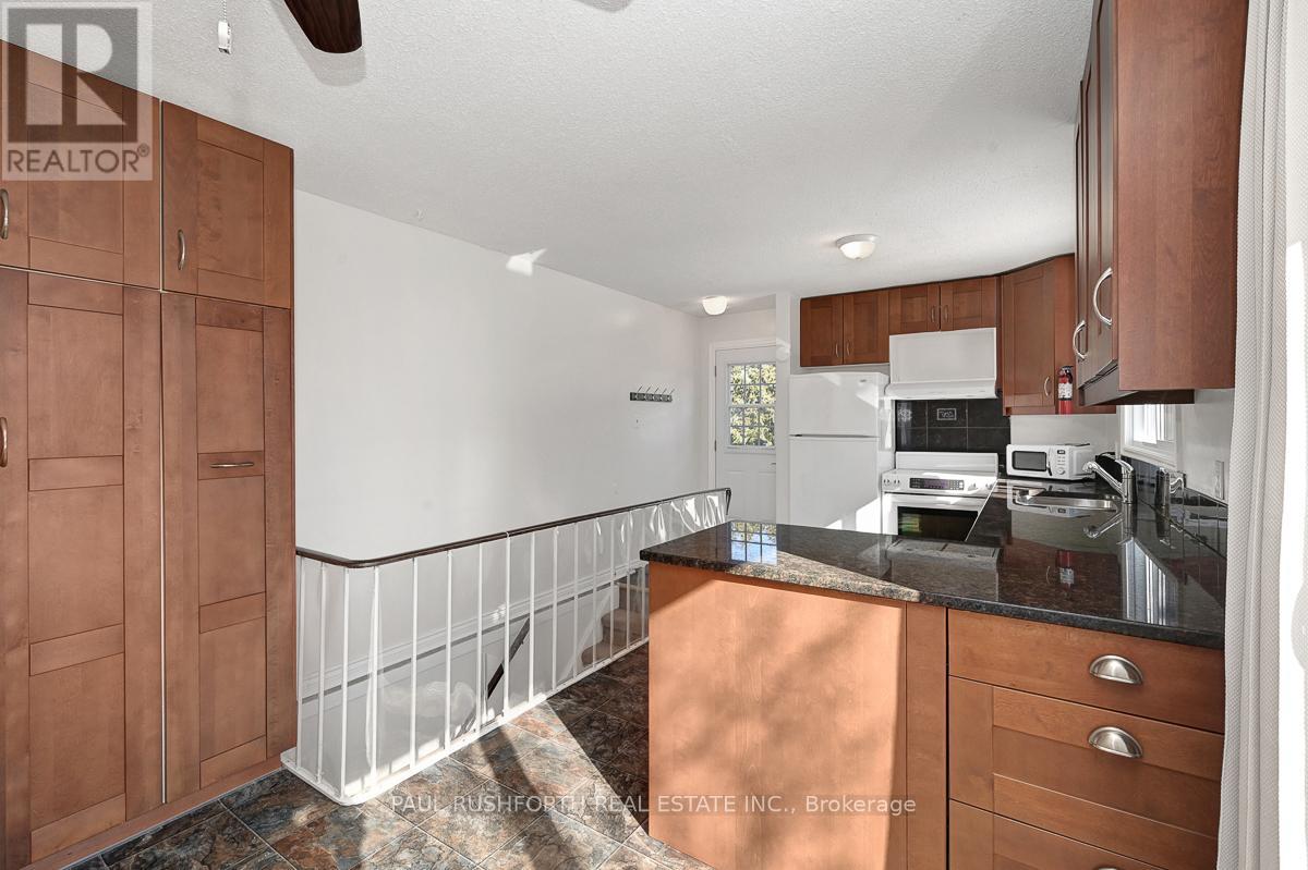224 Kennedy Lane W, Ottawa, Ontario  K1E 1G6 - Photo 15 - X12805528
