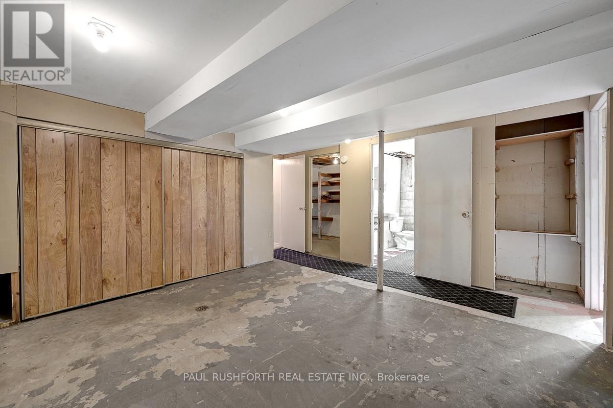 224 Kennedy Lane W, Ottawa, Ontario  K1E 1G6 - Photo 33 - X12805528