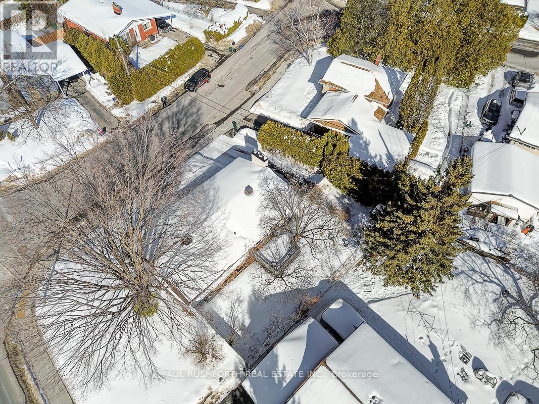 224 Kennedy Lane W, Ottawa, Ontario  K1E 1G6 - Photo 45 - X12805528