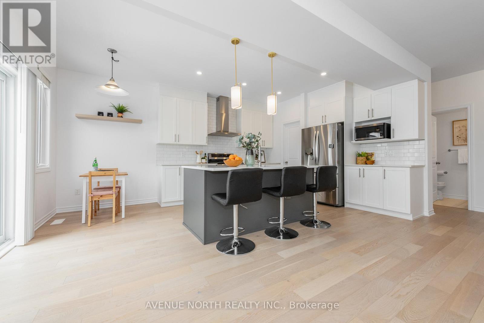 151 Minikan Street, Ottawa, Ontario  K1X 0E5 - Photo 12 - X12805694