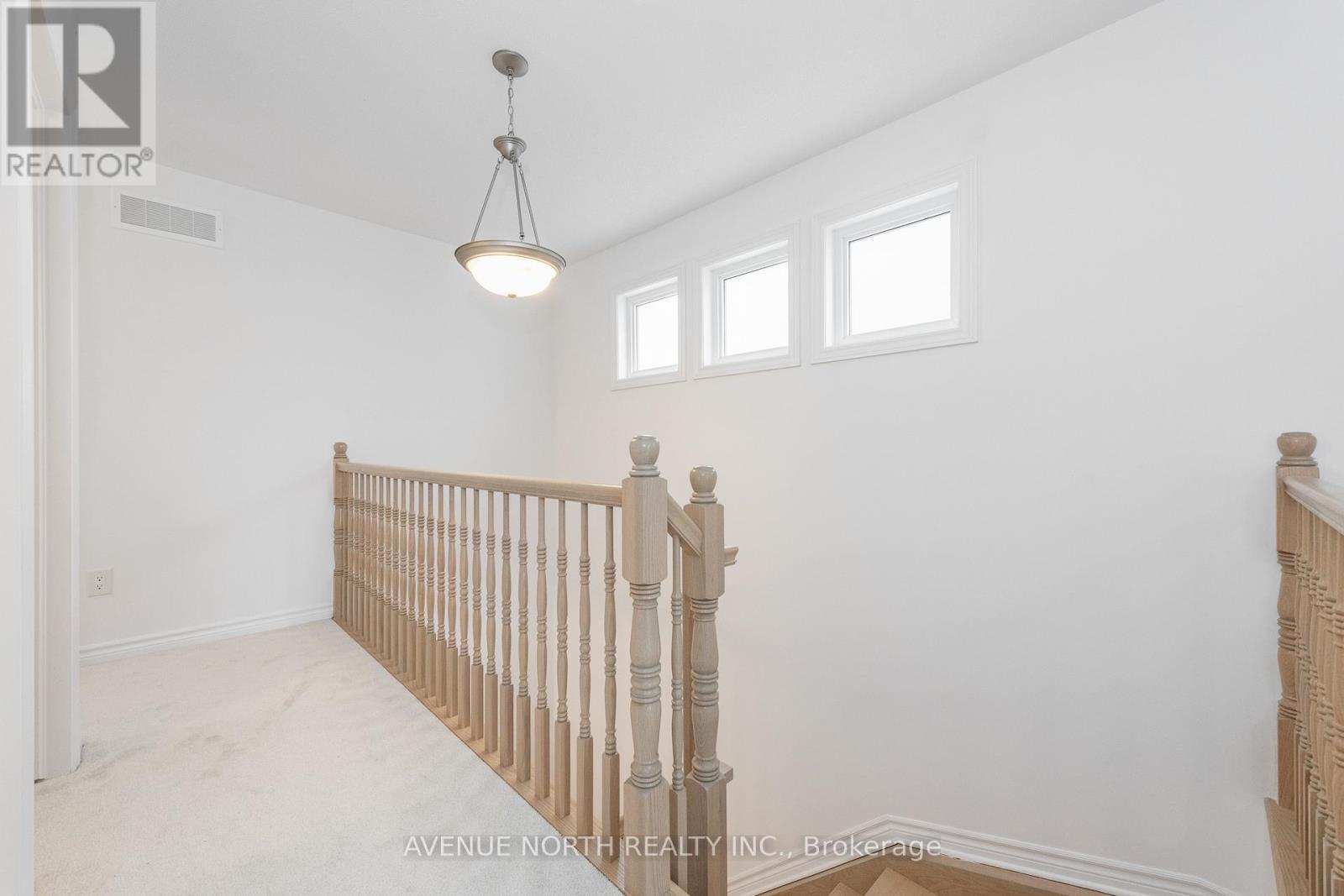 151 Minikan Street, Ottawa, Ontario  K1X 0E5 - Photo 23 - X12805694