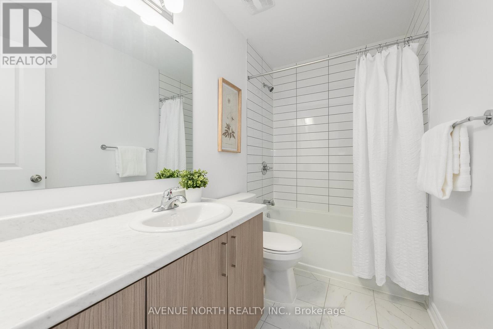 151 Minikan Street, Ottawa, Ontario  K1X 0E5 - Photo 43 - X12805694