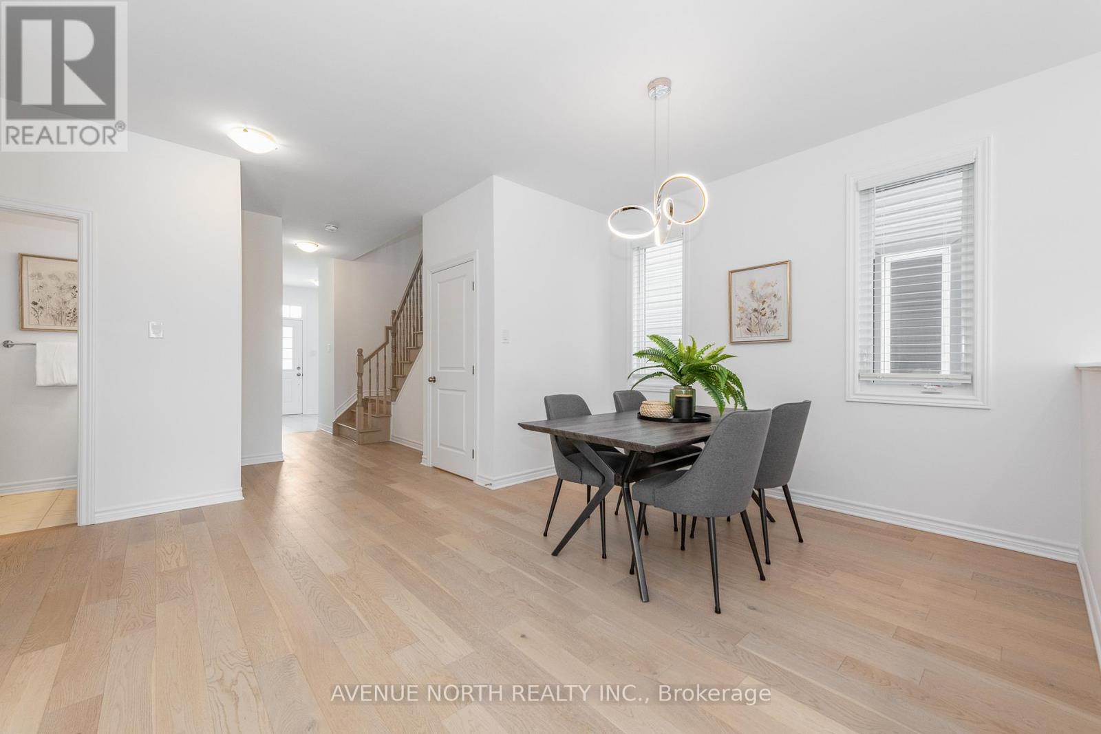 151 Minikan Street, Ottawa, Ontario  K1X 0E5 - Photo 7 - X12805694