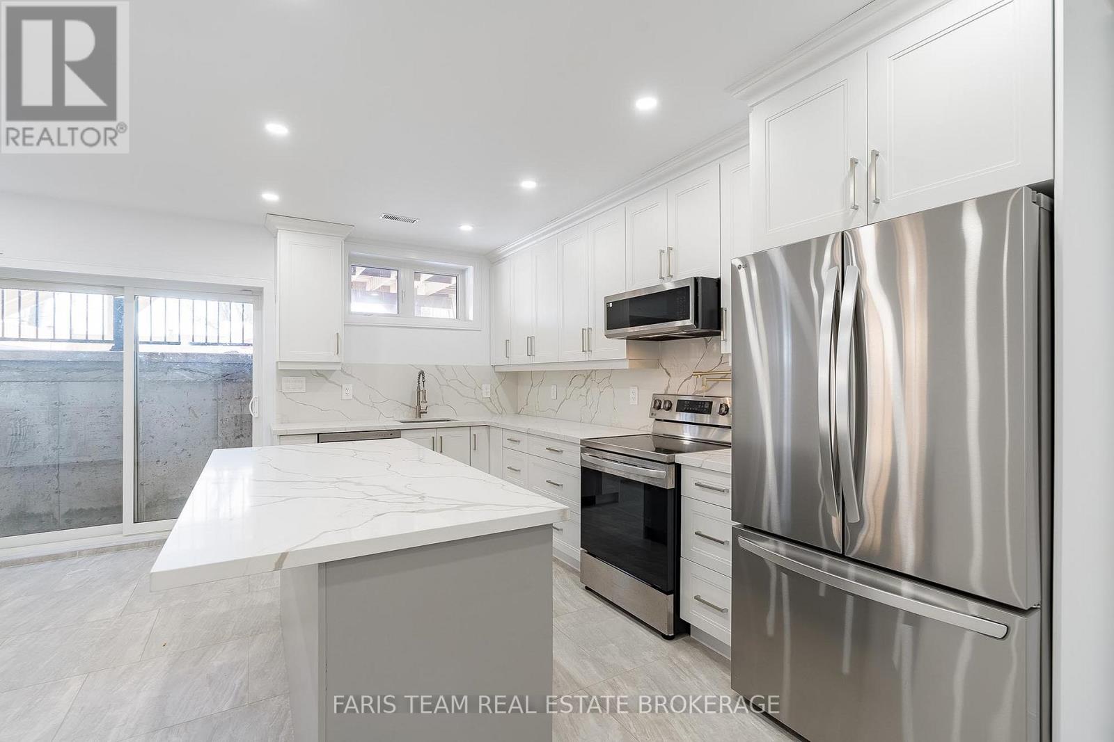 90 Scanlon Avenue, Bradford West Gwillimbury, Ontario  L3Z 1C9 - Photo 35 - N12750516