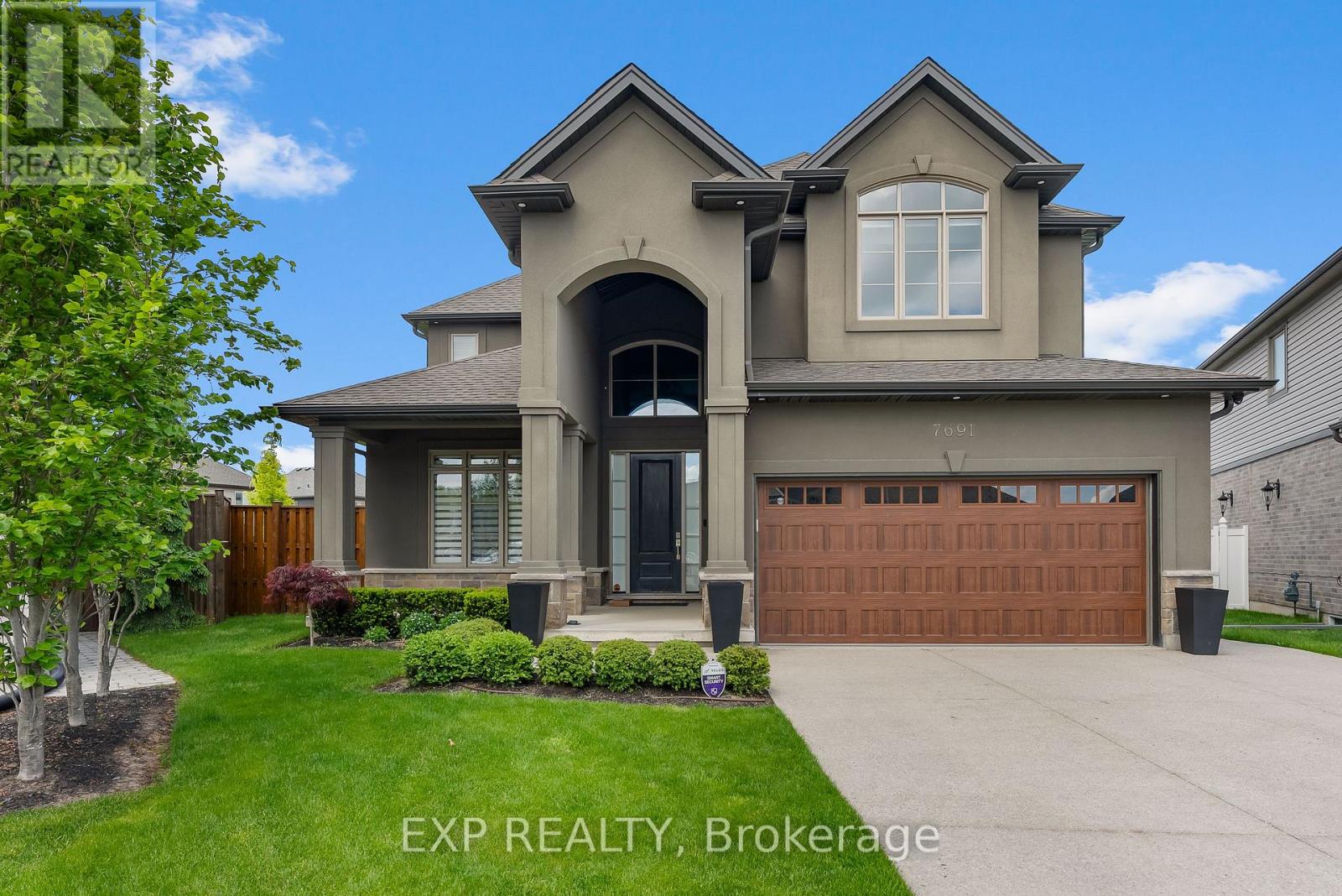 7691 Willey Street, Niagara Falls, Ontario  L2G 0H1 - Photo 2 - X12805650