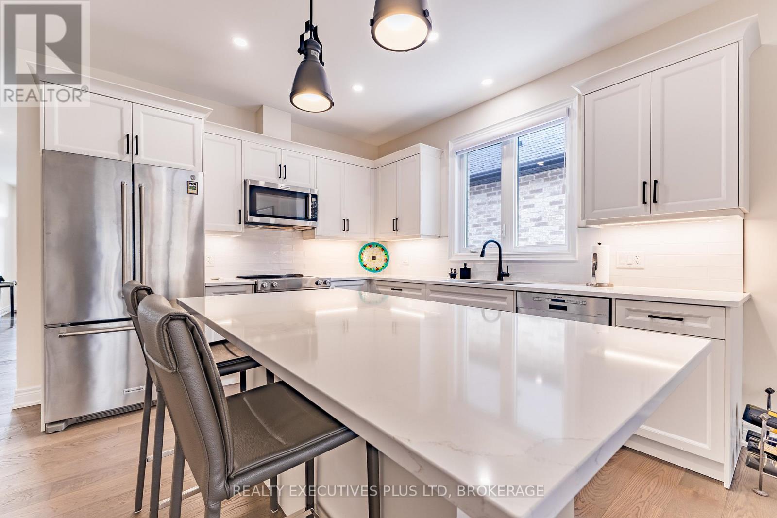 504 Royal Ridge Court, Fort Erie, Ontario  N9V 3W4 - Photo 16 - X12805664