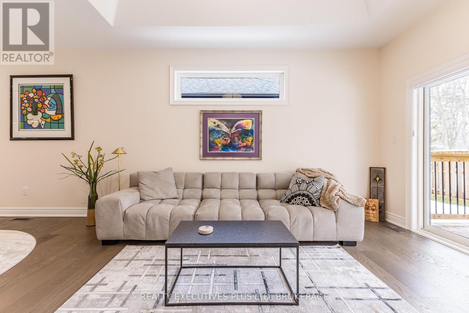 504 Royal Ridge Court, Fort Erie, Ontario  N9V 3W4 - Photo 21 - X12805664