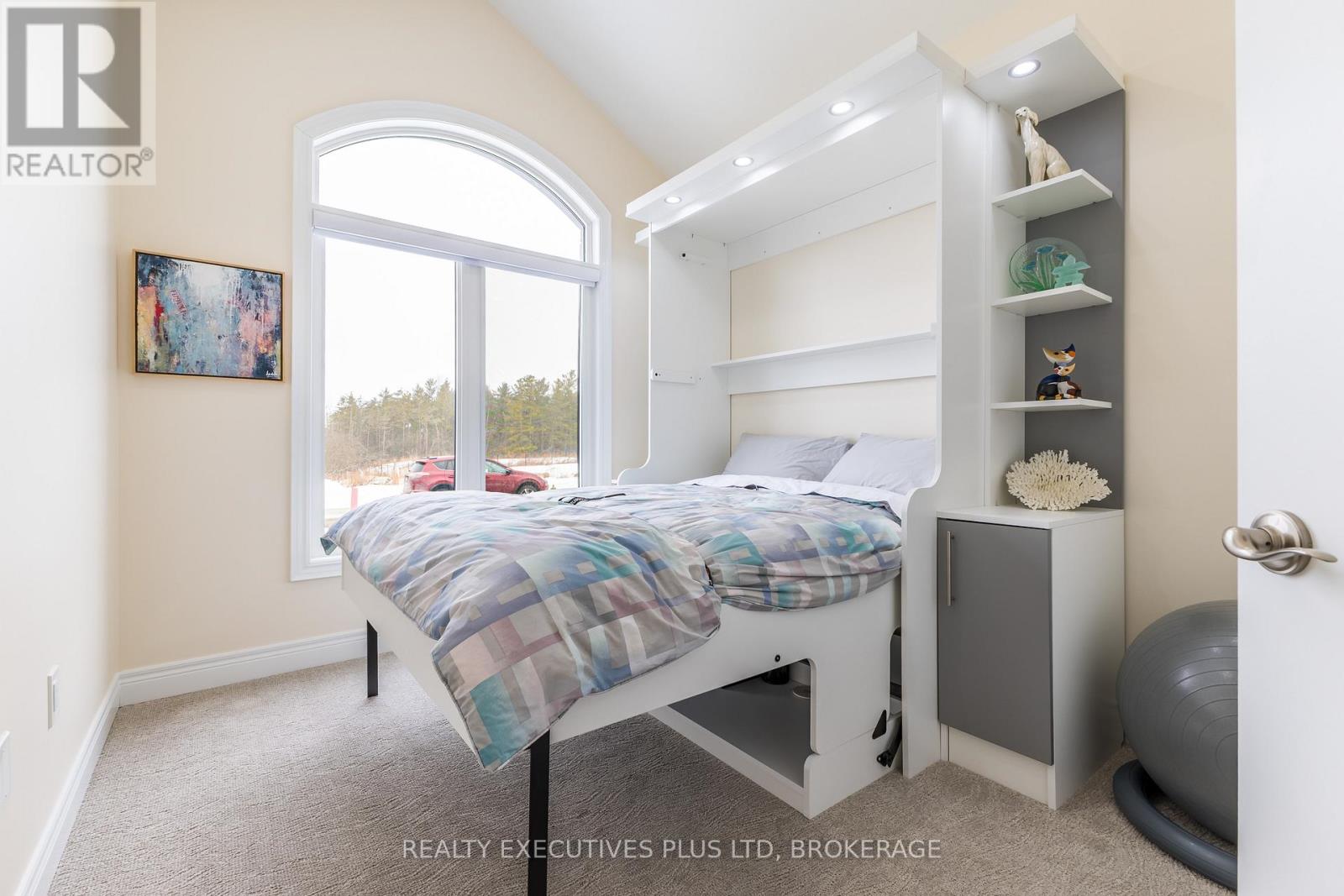 504 Royal Ridge Court, Fort Erie, Ontario  N9V 3W4 - Photo 7 - X12805664