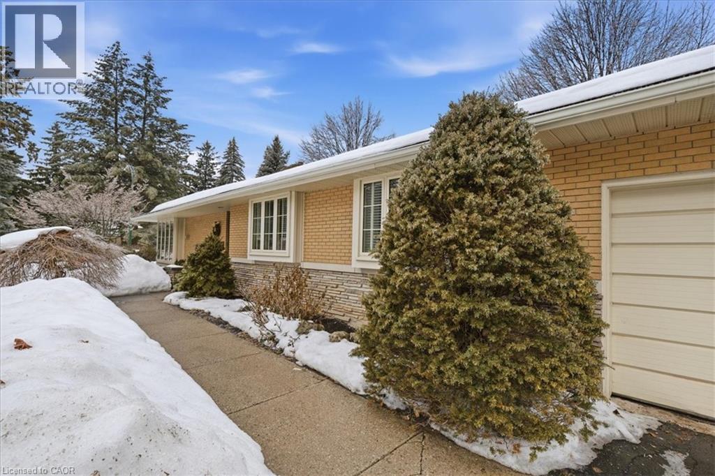 438 Glasgow Street, Kitchener, Ontario  N2M 2N2 - Photo 3 - 40806125