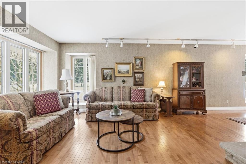 438 Glasgow Street, Kitchener, Ontario  N2M 2N2 - Photo 9 - 40806125