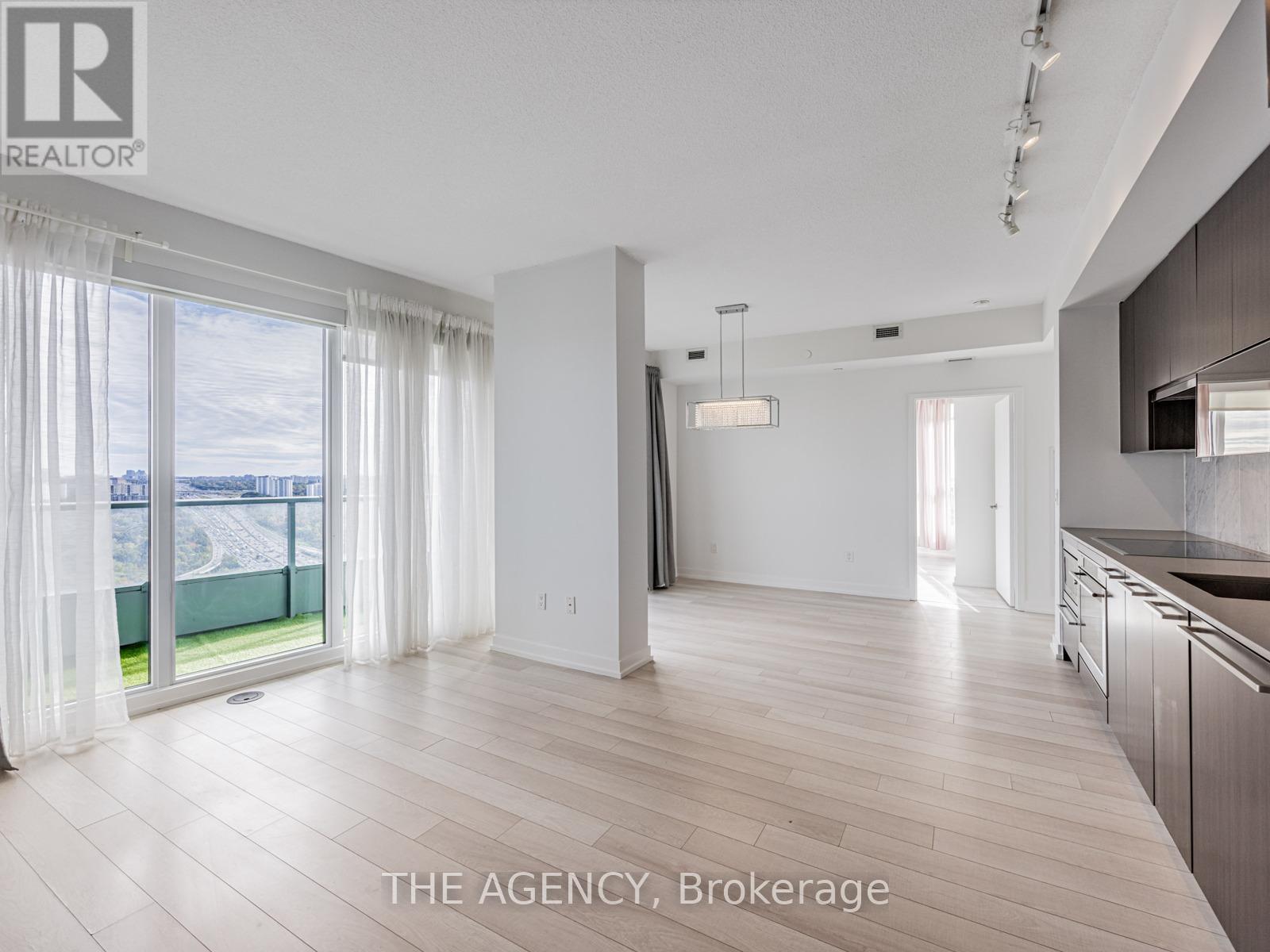 3702 - 117 Mcmahon Drive, Toronto, Ontario  M2K 0E4 - Photo 4 - C12805572