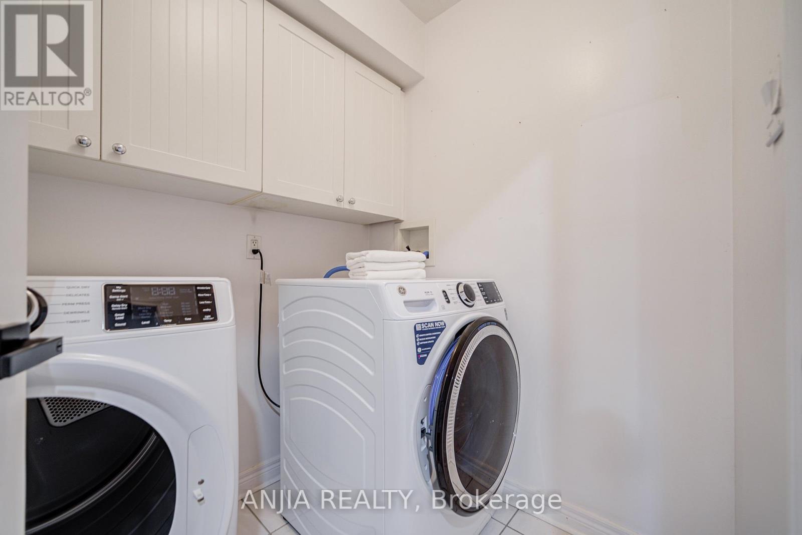 2 - 54 Mcbride Lane, Toronto, Ontario  M2N 7B8 - Photo 30 - C12805614