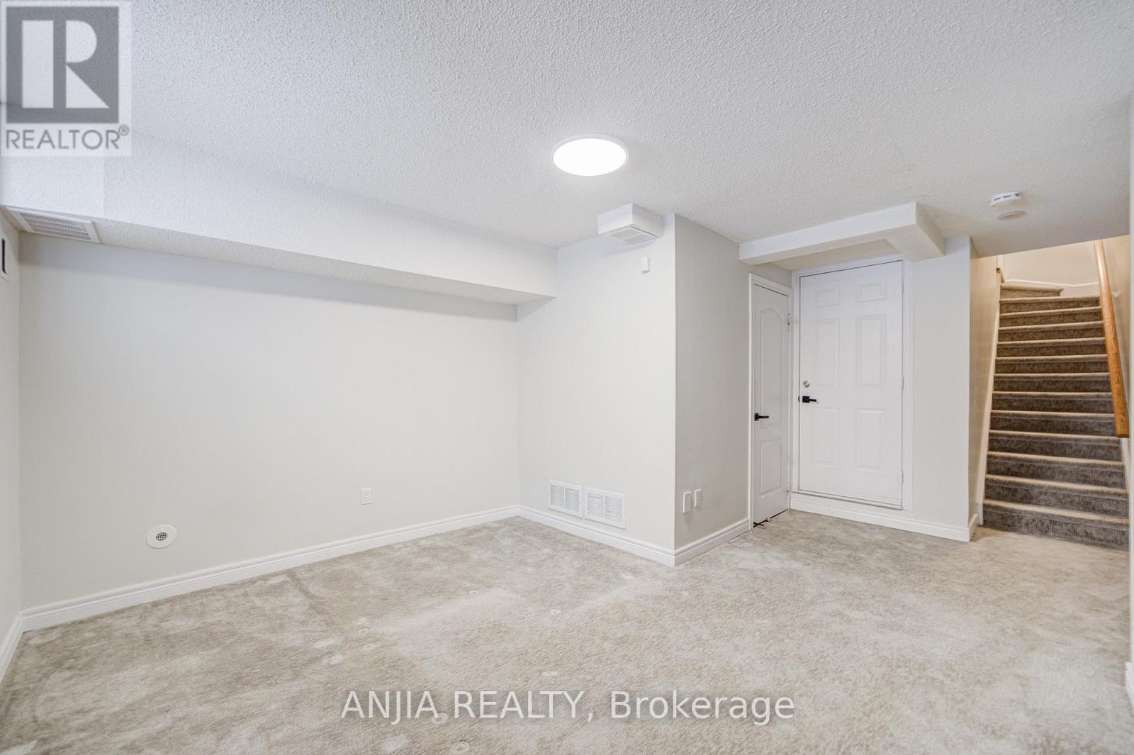 2 - 54 Mcbride Lane, Toronto, Ontario  M2N 7B8 - Photo 42 - C12805614