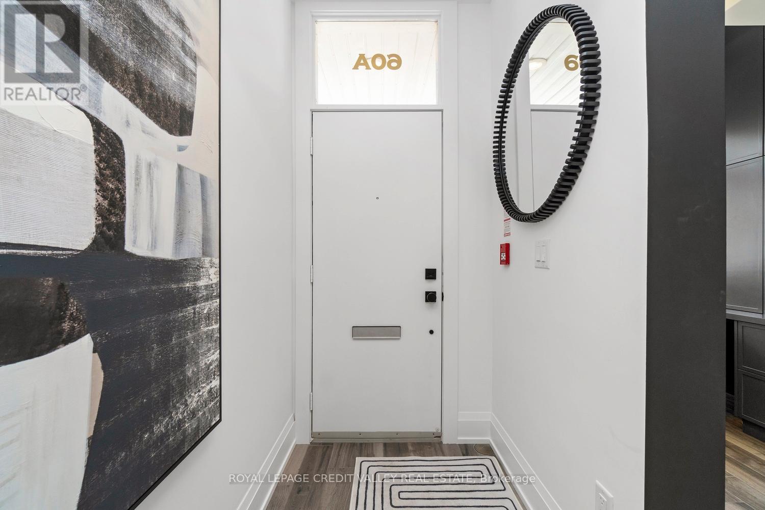 60a Tecumseth Street, Toronto, Ontario  M5V 2R8 - Photo 3 - C12805626