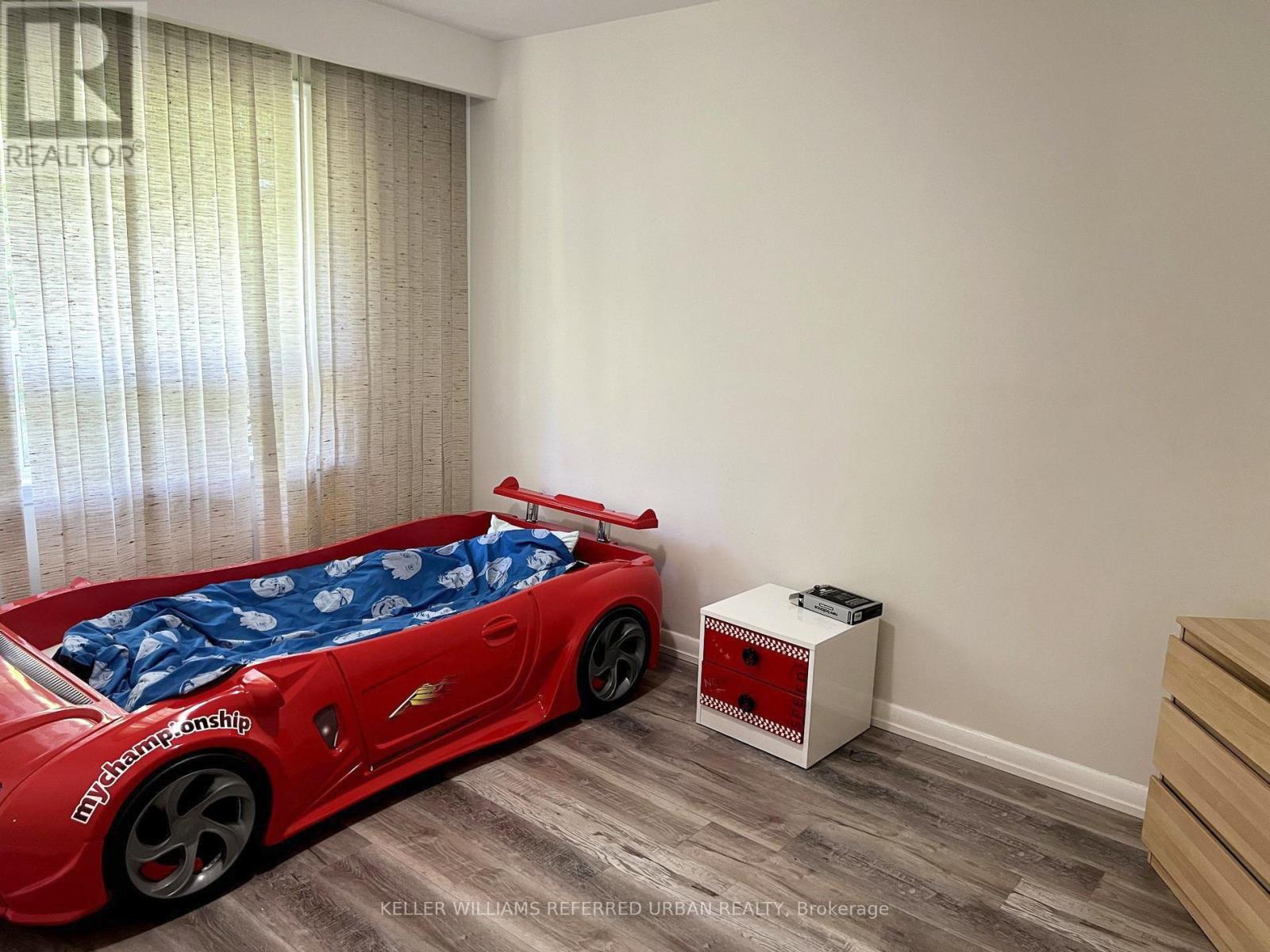 147 Almore Avenue, Toronto, Ontario  M3H 2H9 - Photo 11 - C12805658