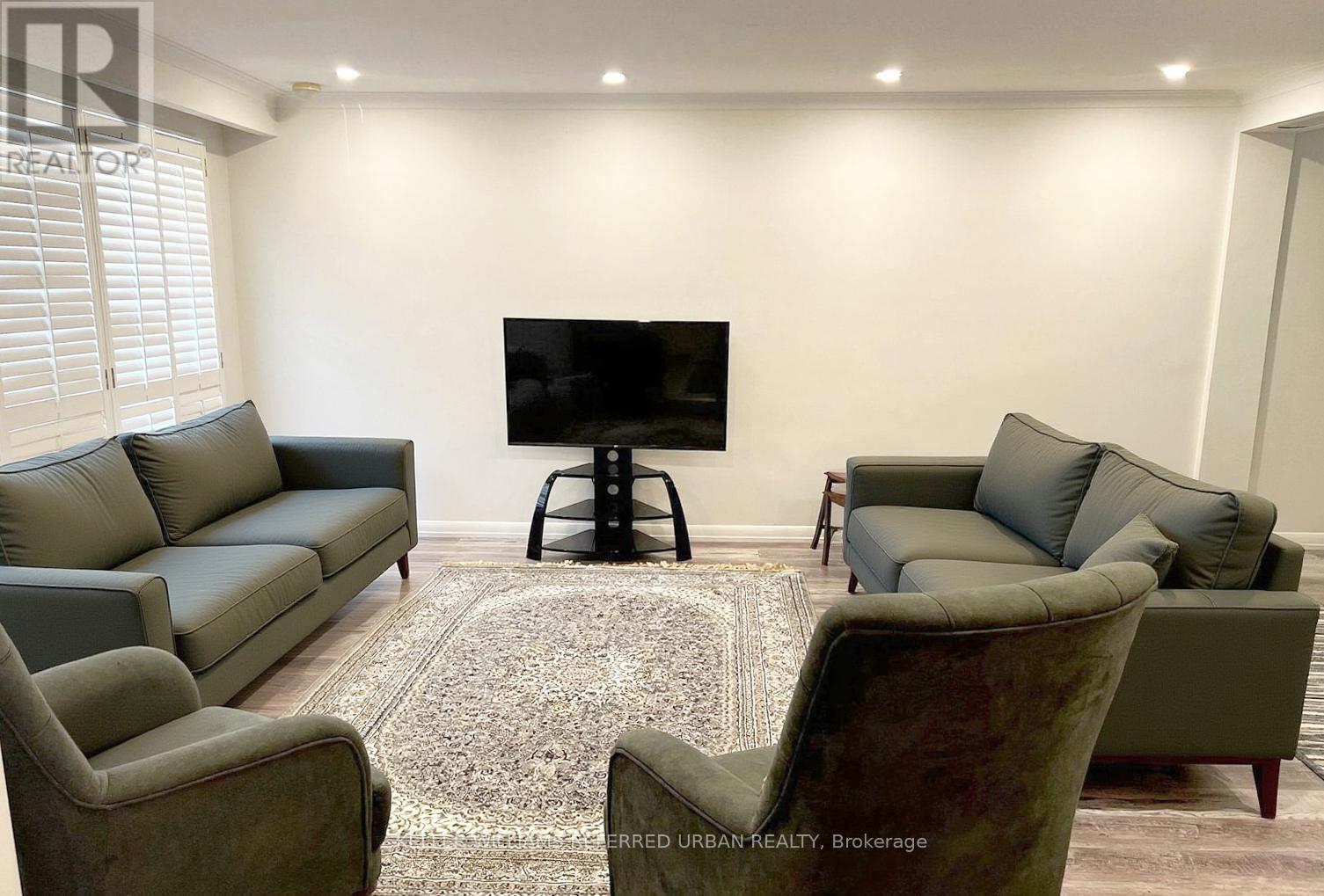 147 Almore Avenue, Toronto, Ontario  M3H 2H9 - Photo 3 - C12805658