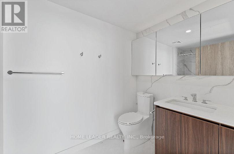 5910 - 3 Concord Cityplace Way, Toronto, Ontario  M5V 0X4 - Photo 14 - C12805690