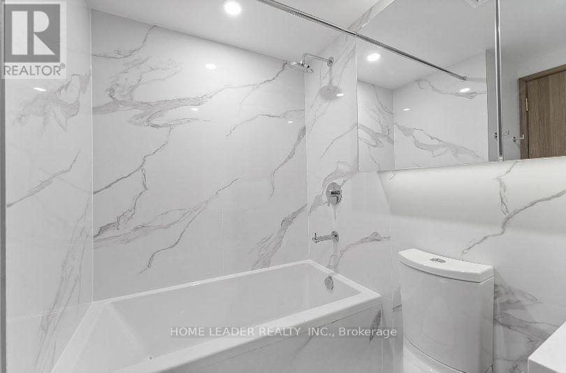 5910 - 3 Concord Cityplace Way, Toronto, Ontario  M5V 0X4 - Photo 23 - C12805690