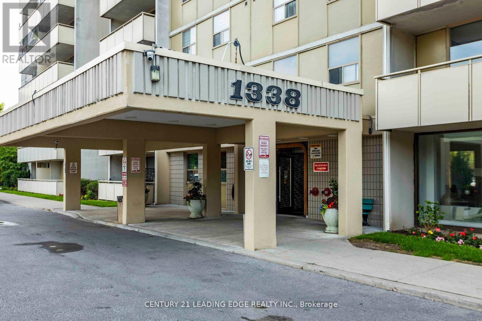 1609 - 1338 York Mills Road, Toronto (Parkwoods-Donalda), Ontario  M3A 3M3 - Photo 2 - C12805716