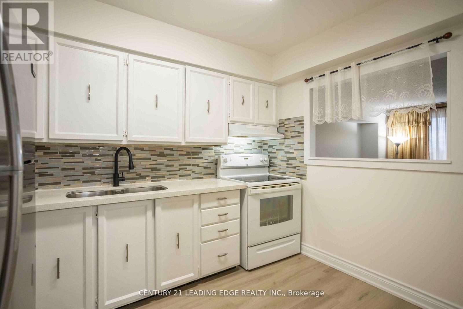 1609 - 1338 York Mills Road, Toronto (Parkwoods-Donalda), Ontario  M3A 3M3 - Photo 5 - C12805716