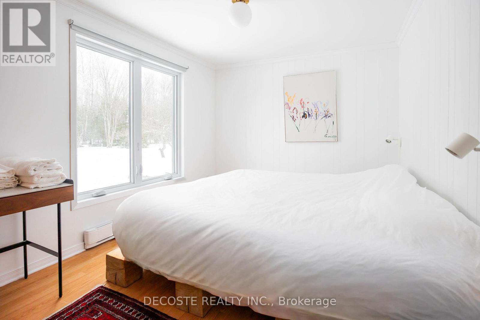 21950 Concession 10 Road, South Glengarry, Ontario  K0B 1H0 - Photo 24 - X12805536