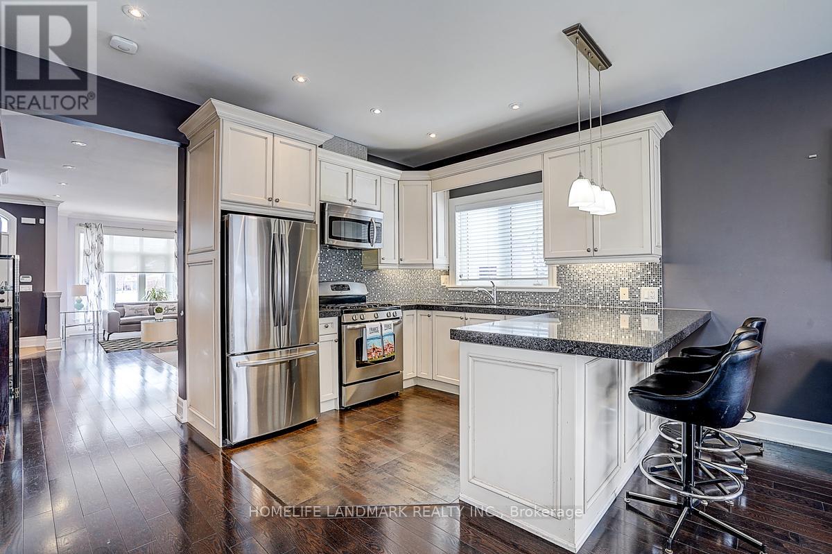 108a Hollis Avenue, Toronto, Ontario  M1N 2C8 - Photo 9 - E12805498