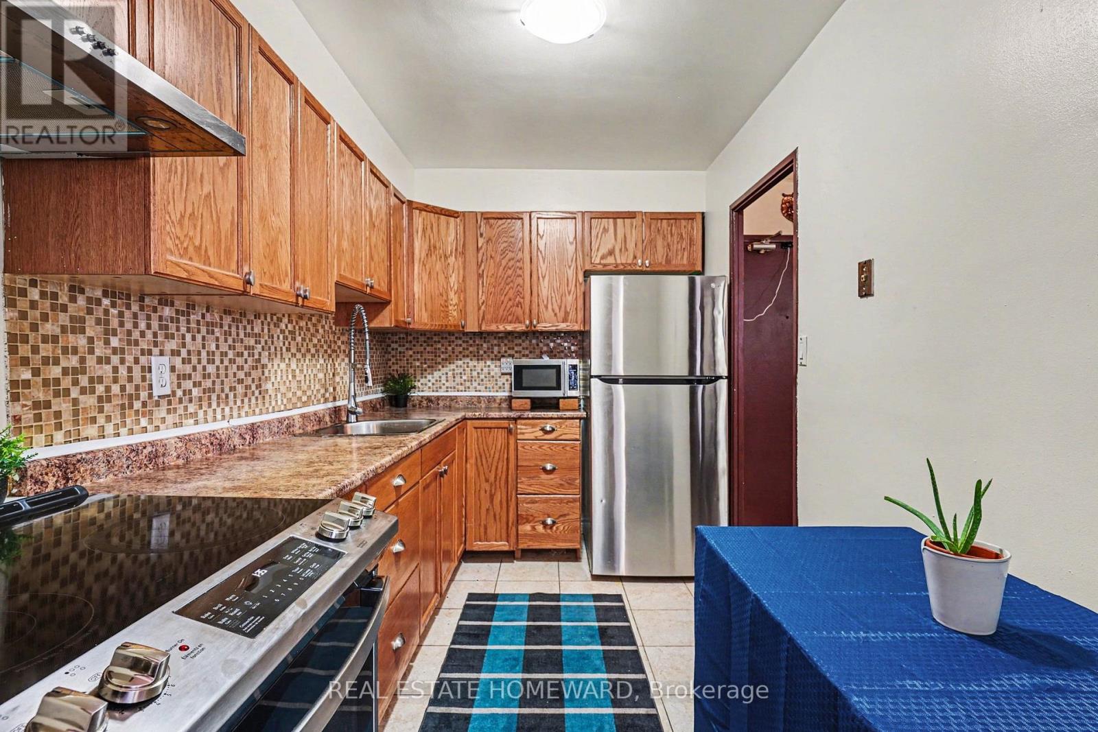 1503 - 5 Massey Square, Toronto, Ontario  M4C 5L6 - Photo 10 - E12805580