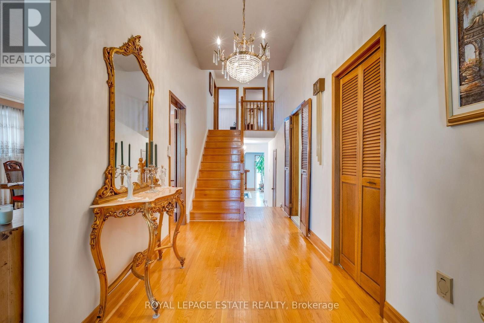 17 Altair Avenue, Toronto, Ontario  M1W 2R1 - Photo 3 - E12805622