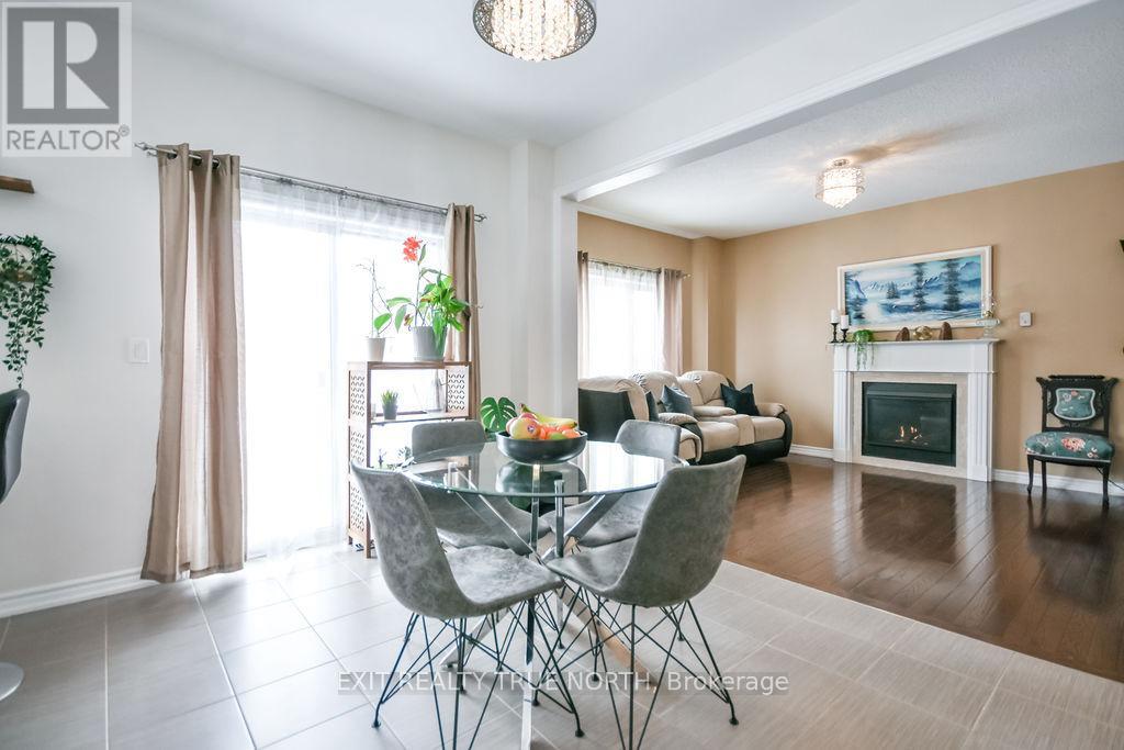 33 Battalion Drive, Essa, Ontario  L3W 0B3 - Photo 17 - N12805484