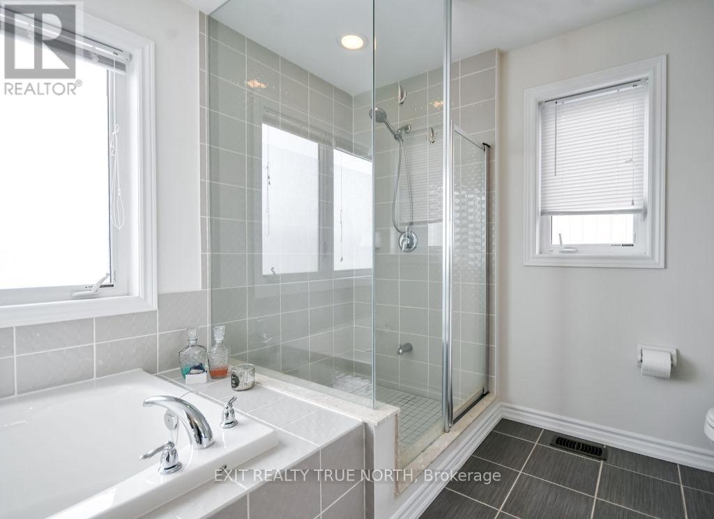 33 Battalion Drive, Essa, Ontario  L3W 0B3 - Photo 33 - N12805484