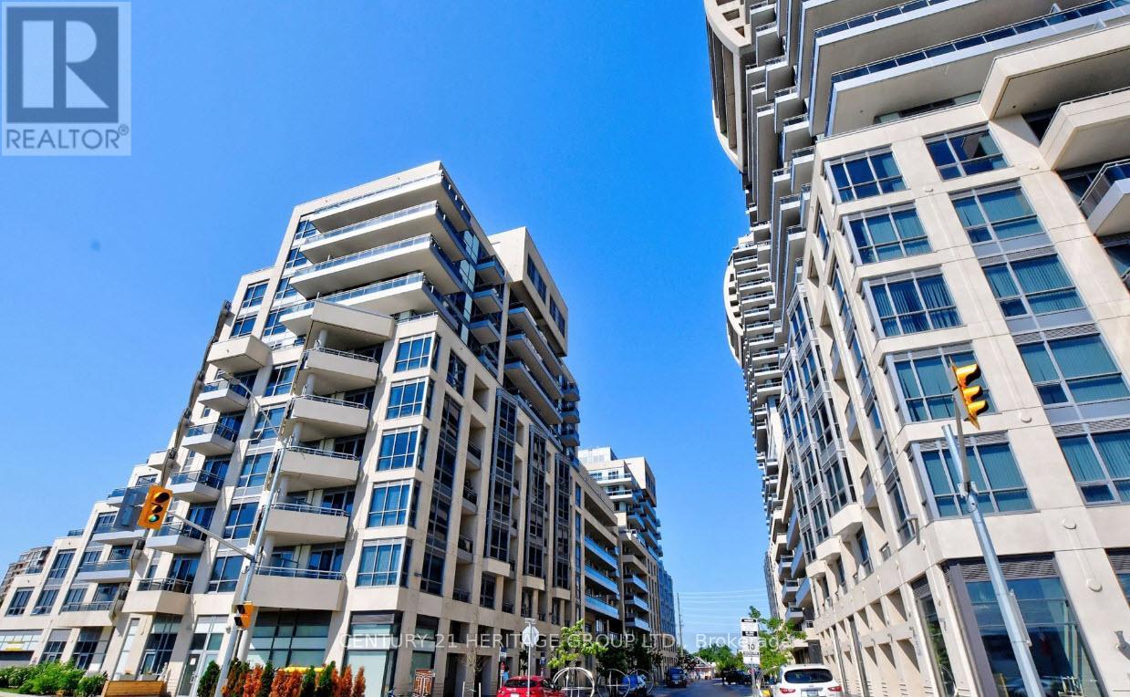 1813 - 9201 Yonge Street, Richmond Hill, Ontario  L4C 1H9 - Photo 1 - N12805532